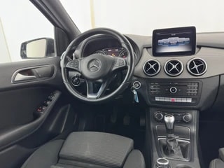 Thumbnail Mobil 7