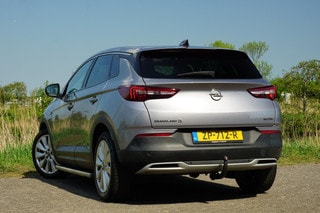 Thumbnail Mobil 8