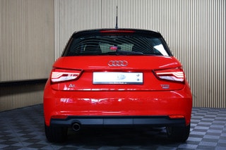 Thumbnail Mobil 6