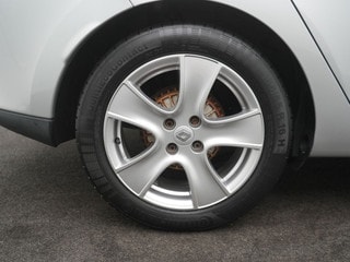 Thumbnail Mobil 7