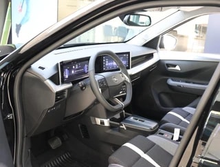 Thumbnail Mobil 4