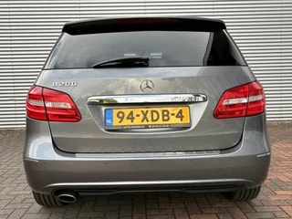 Thumbnail Mobil 10