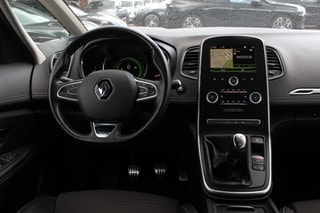 Thumbnail Mobil 9
