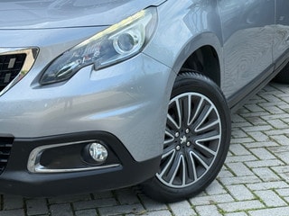 Thumbnail Mobil 3