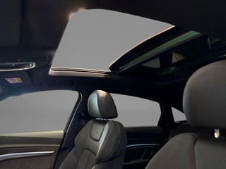 Thumbnail Mobil 8