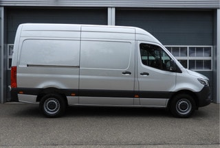 Thumbnail Mobil 4