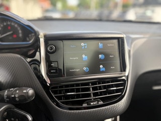 Thumbnail Mobil 9