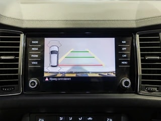 Thumbnail Mobil 5