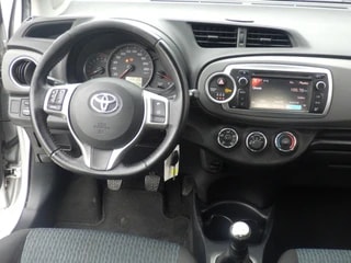Thumbnail Mobil 6