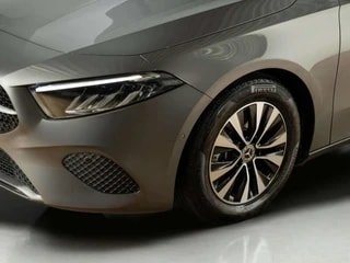 Thumbnail Mobil 6