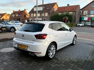Thumbnail Mobil 7