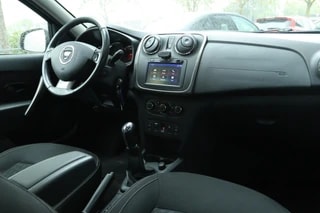 Thumbnail Mobil 6