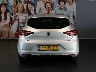 Thumbnail Mobil 4