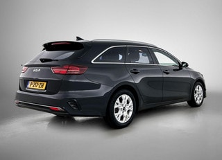 Thumbnail Mobil 4