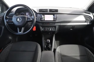 Thumbnail Mobil 10