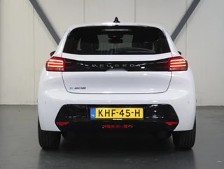 Thumbnail Mobil 8