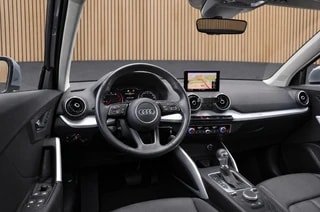 Thumbnail Mobil 10