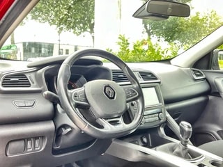 Thumbnail Mobil 4