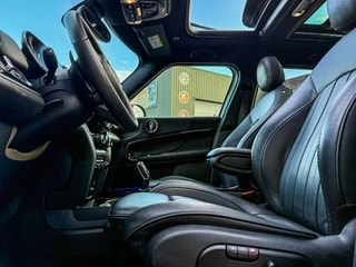 Thumbnail Mobil 4