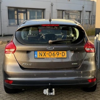 Thumbnail Mobil 6