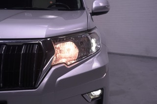 Thumbnail Mobil 6