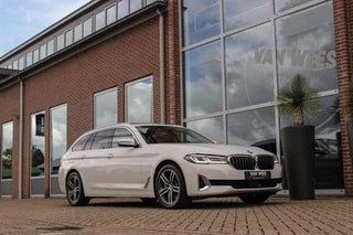 Thumbnail Mobil 9