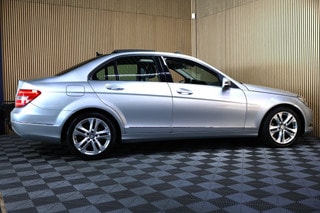 Thumbnail Mobil 7
