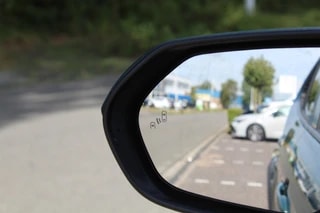 Thumbnail Mobil 4