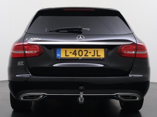 Thumbnail Mobil 8