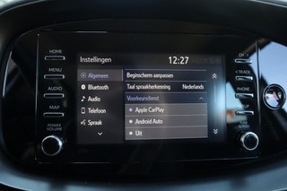 Thumbnail Mobil 8