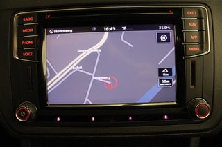 Thumbnail Mobil 6