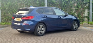 Thumbnail Mobil 10