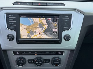 Thumbnail Mobil 6