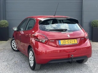 Thumbnail Mobil 4