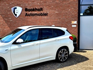 Thumbnail Mobil 7