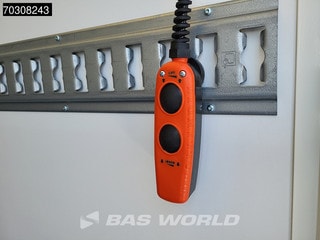 Thumbnail Mobil 10