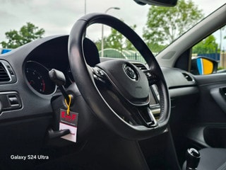 Thumbnail Mobil 6
