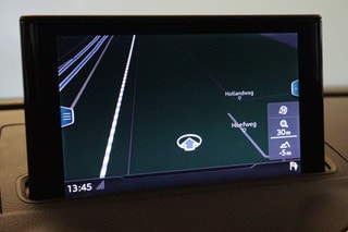 Thumbnail Mobil 8
