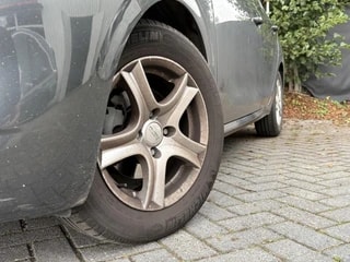 Thumbnail Mobil 3