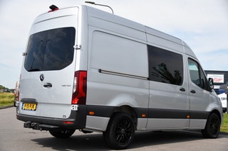 Thumbnail Mobil 6
