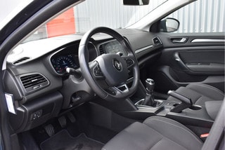 Thumbnail Mobil 7