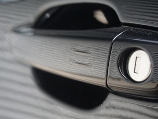 Thumbnail Mobil 9