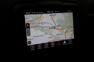 Thumbnail Mobil 5