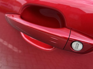 Thumbnail Mobil 9