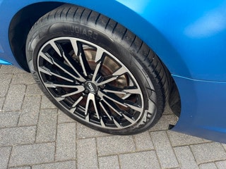Thumbnail Mobil 4