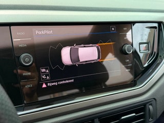 Thumbnail Mobil 8