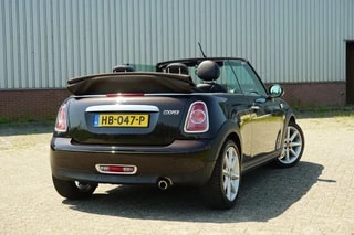 Thumbnail Mobil 9