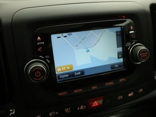Thumbnail Mobil 9