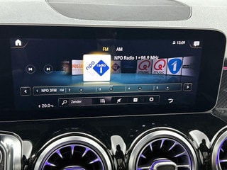 Thumbnail Mobil 10