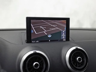 Thumbnail Mobil 8